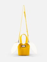 BANANA BUCKET BAG IN YELLOW ECRU