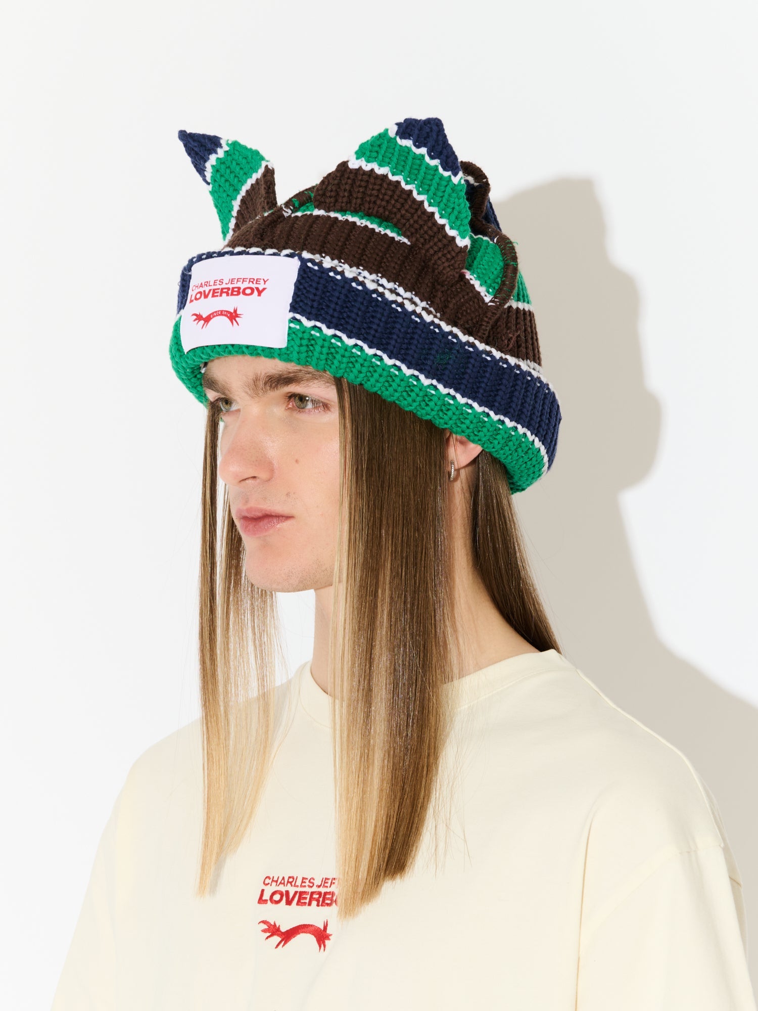 CHUNKY EARS BEANIE IN ECRU - Image 14