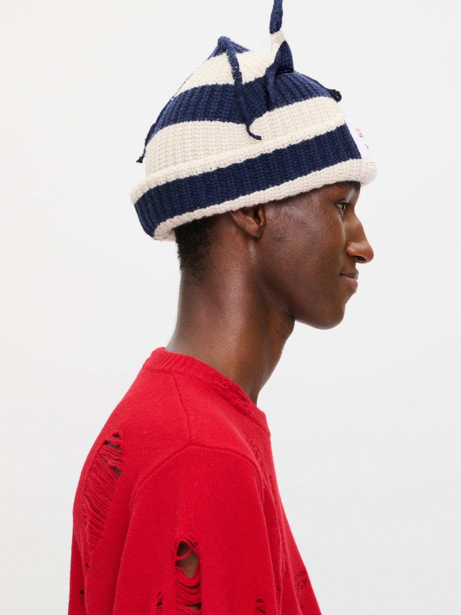 CHUNKY EARS BEANIE EXCLUSIVE IN NAVY ECRU - Image 4