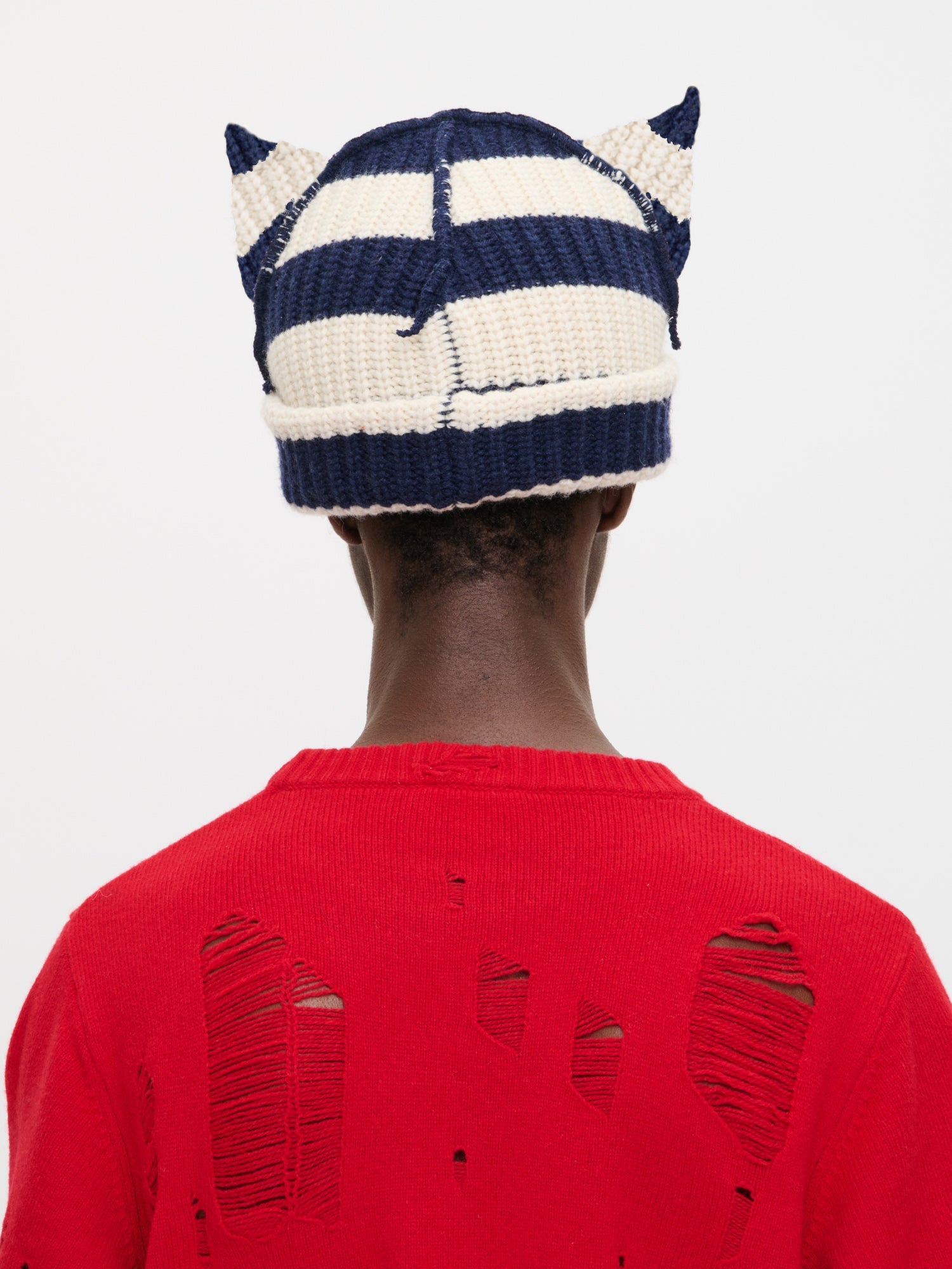 CHUNKY EARS BEANIE EXCLUSIVE IN NAVY ECRU - Image 5