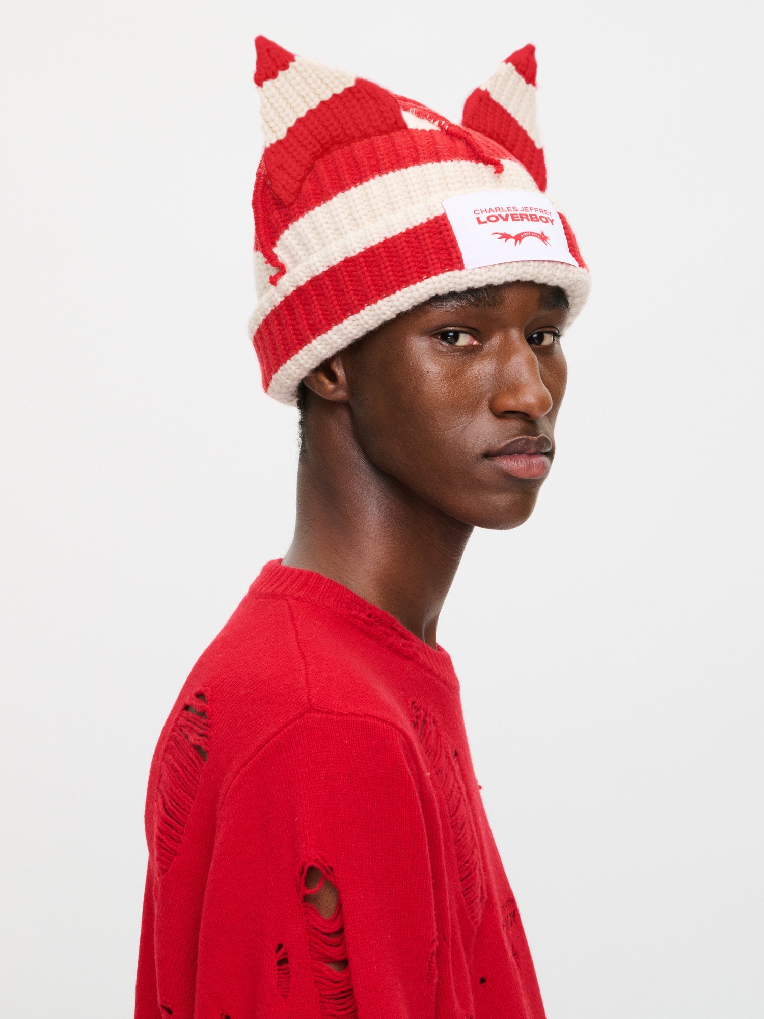 CHUNKY EARS BEANIE EXCLUSIVE IN RED ECRU - Image 4