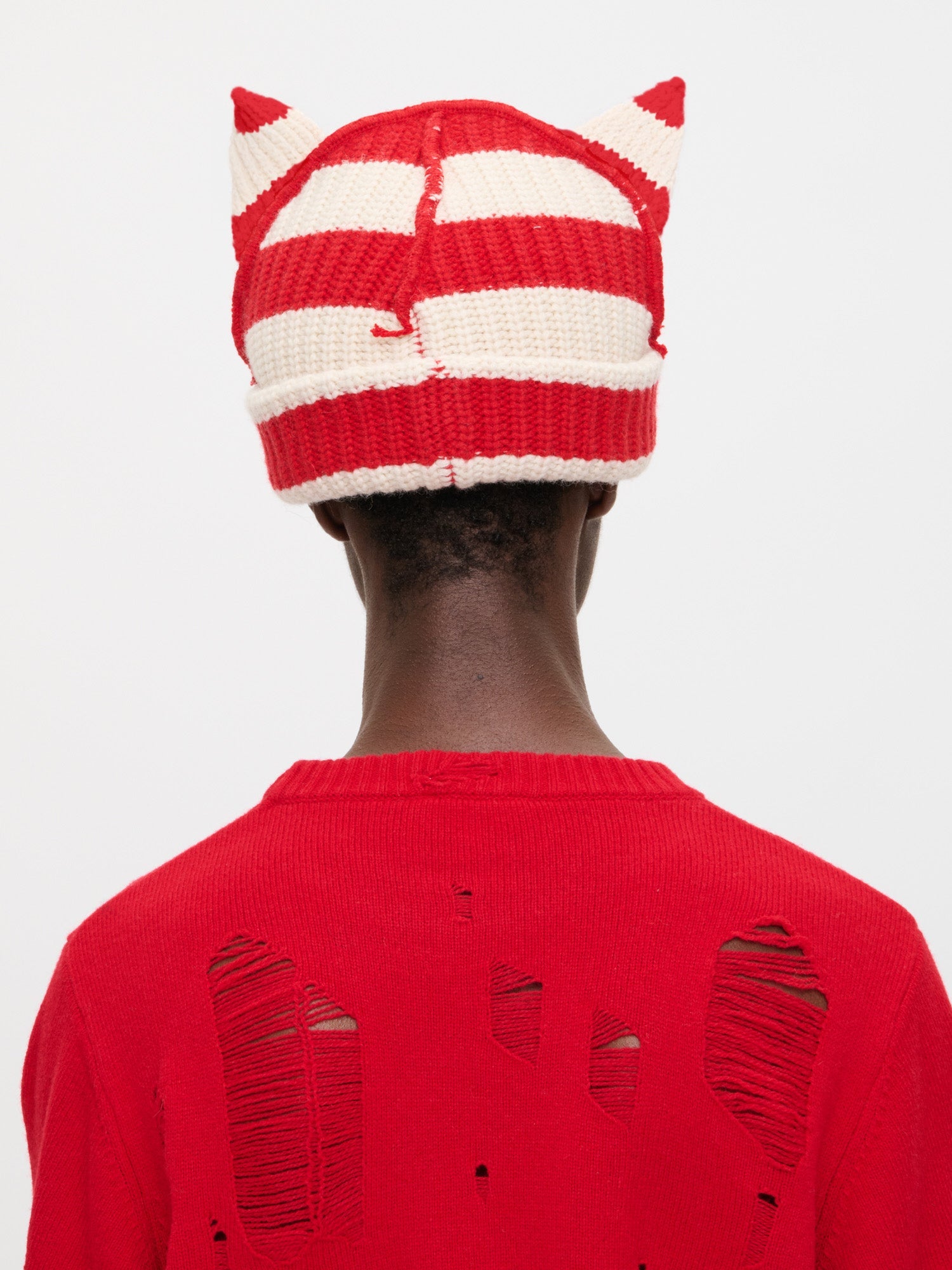 CHUNKY EARS BEANIE EXCLUSIVE IN RED ECRU - Image 5